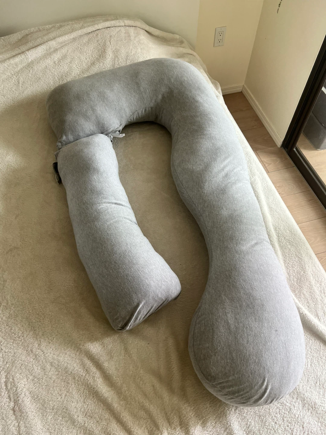 Grey U-Shaped Body Pillow