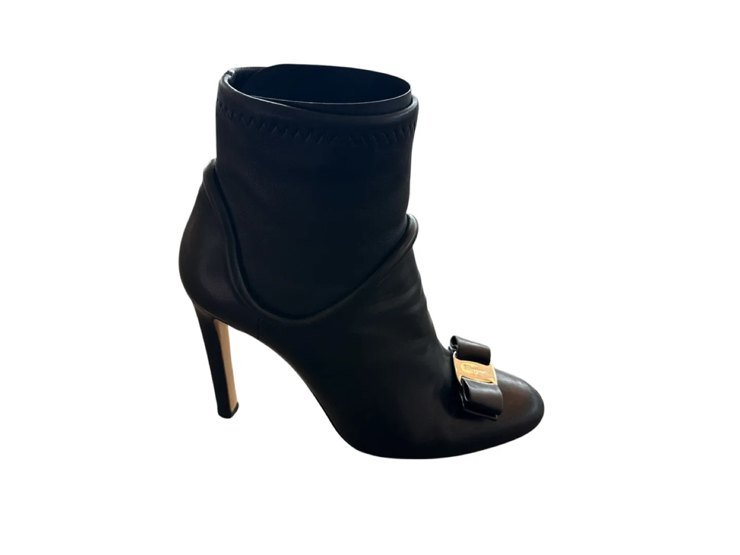 Salvatore Ferragamo Black Leather Heeled Booties image indicator(2)