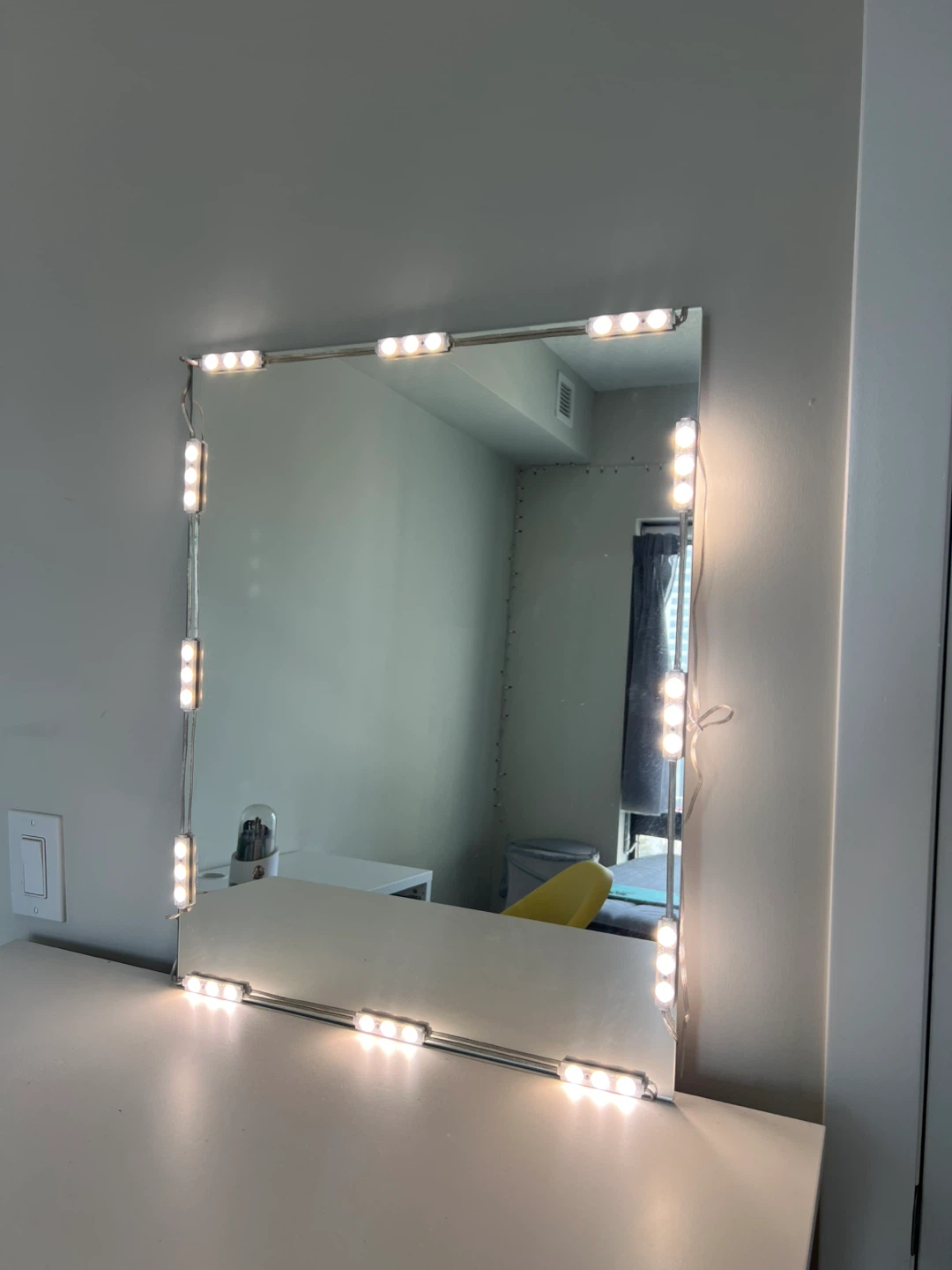 IKEA Vanity Mirror with LED Lights - photo 2