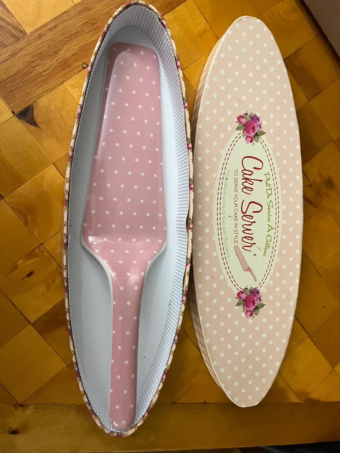 Cake Serving Ceramic Wedge 🥕 image indicator(2)