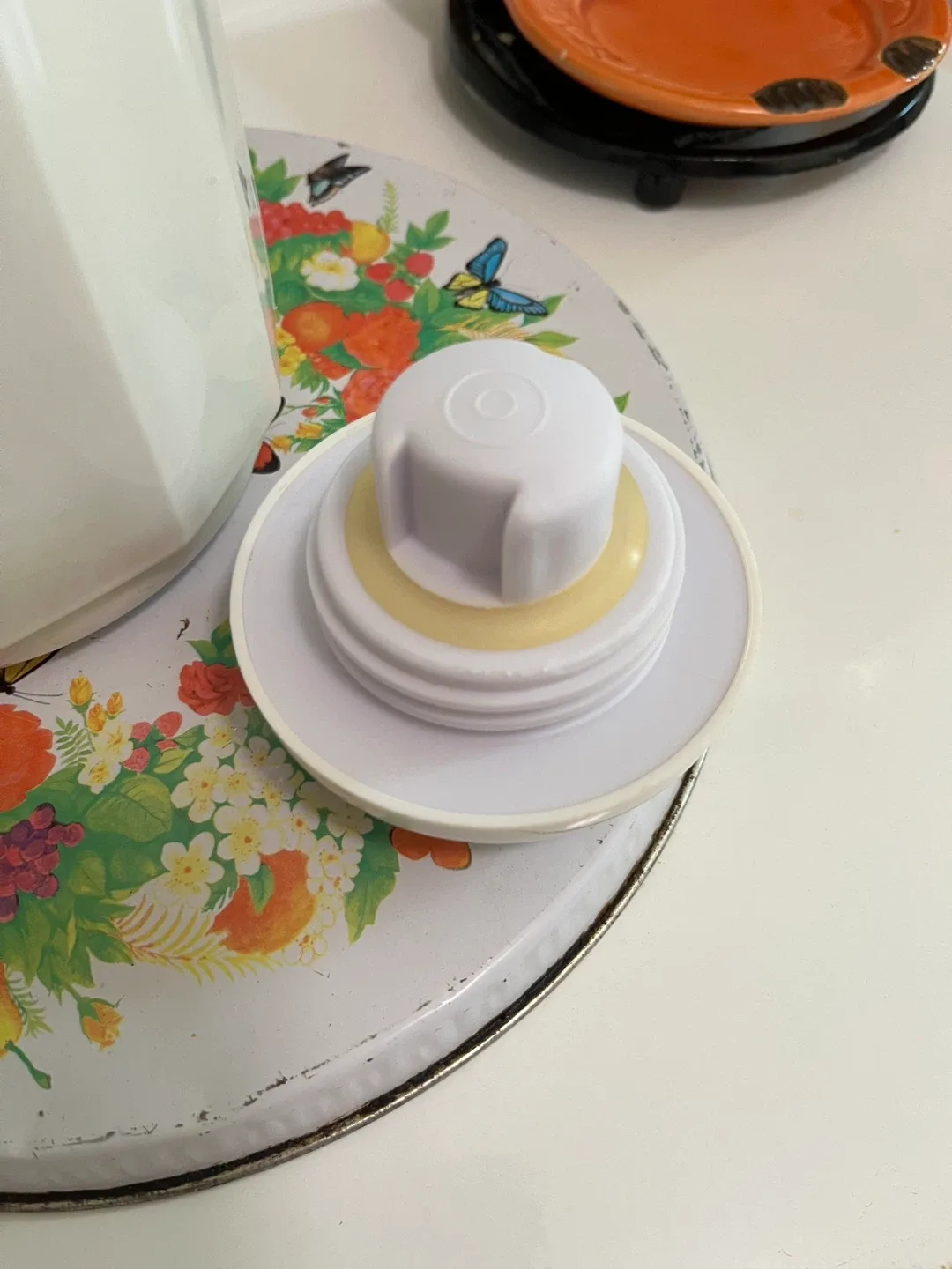 White Thermal Carafe 🥕 image indicator(4)
