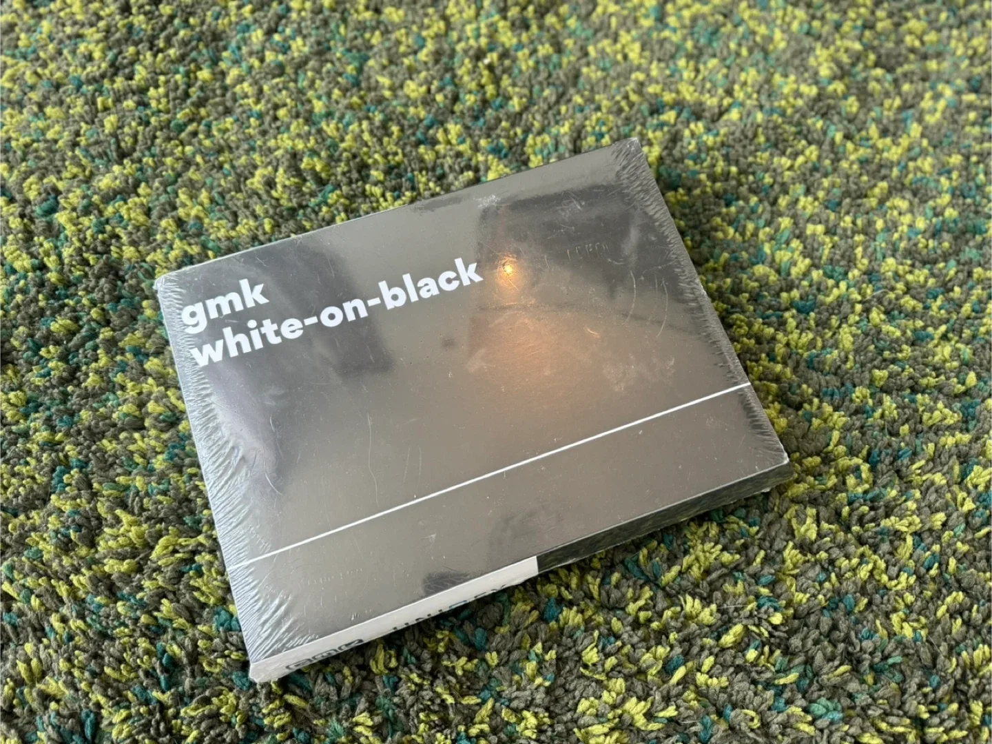 New GMK White-On-Black Keycap Set thumbnail