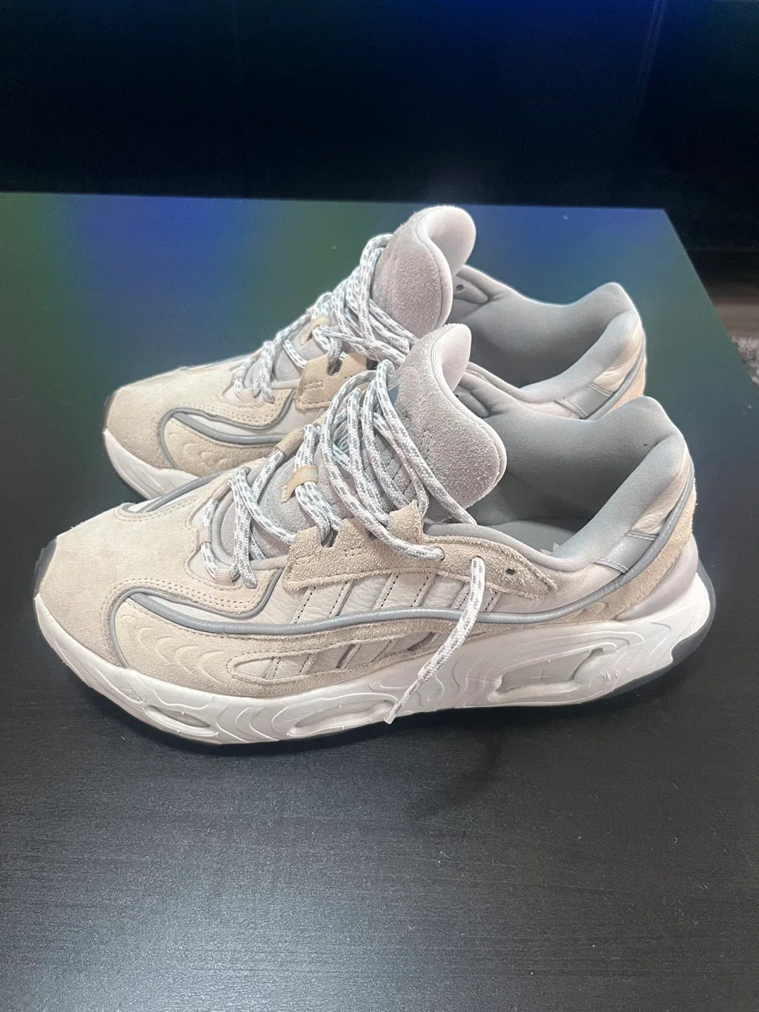 Adidas Ozmillen Sneakers - Size US 8.5 thumbnail