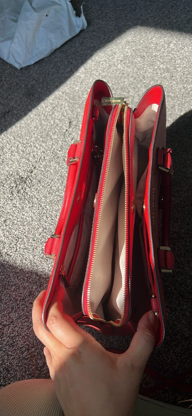 Michael Kors Red Purse image indicator(3)