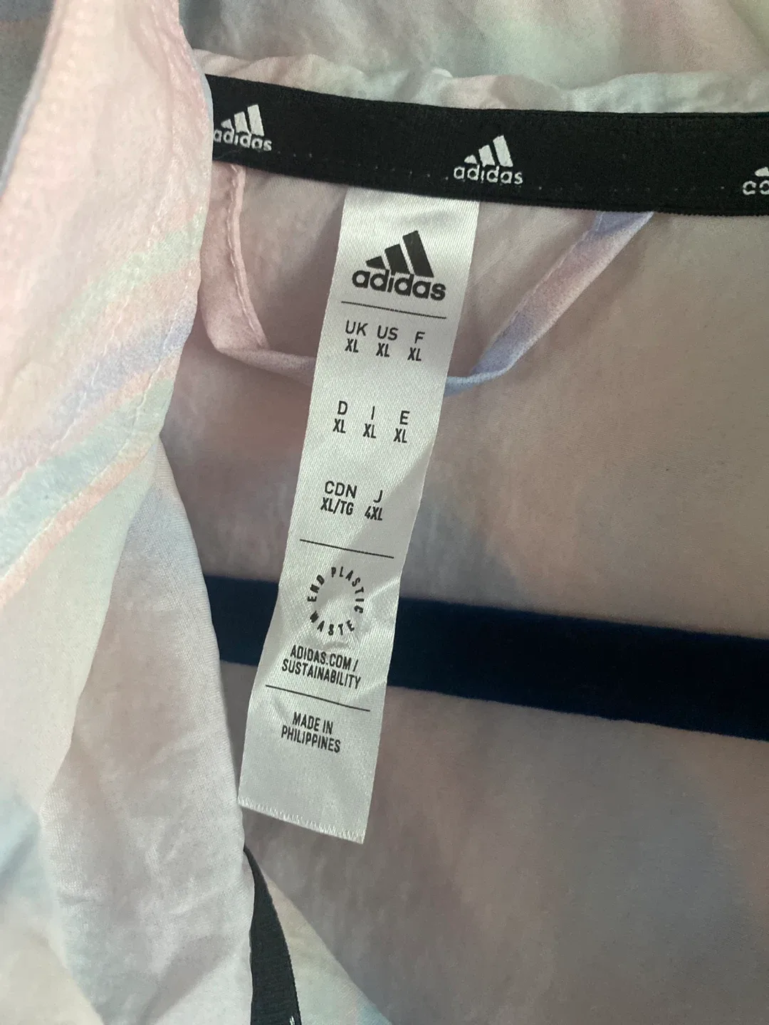 Adidas XL Pullover Windbreaker Jacket image indicator(4)