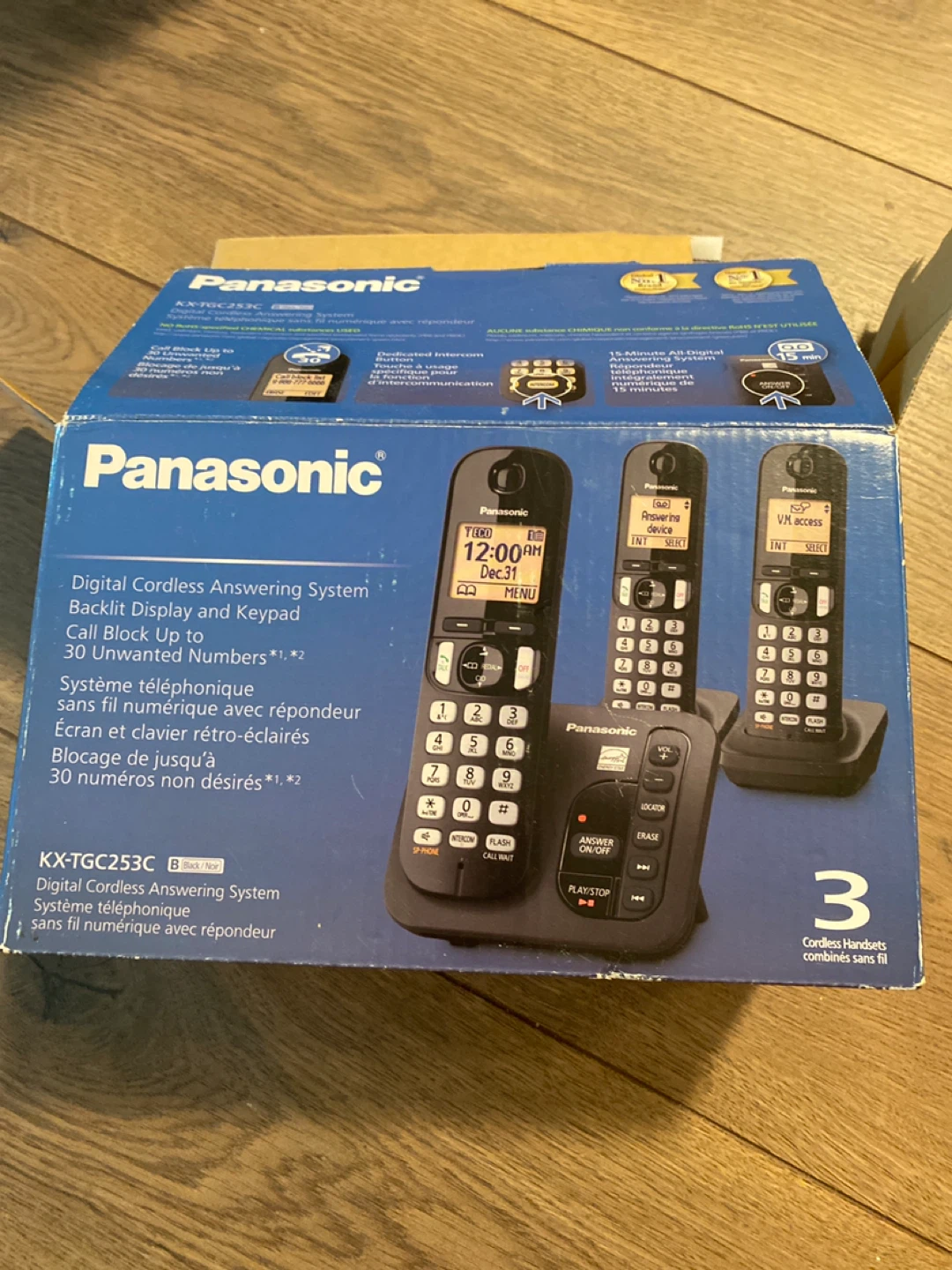 Panasonic KX-TGC253C Digital Cordless Phone - New in Box! - photo 2