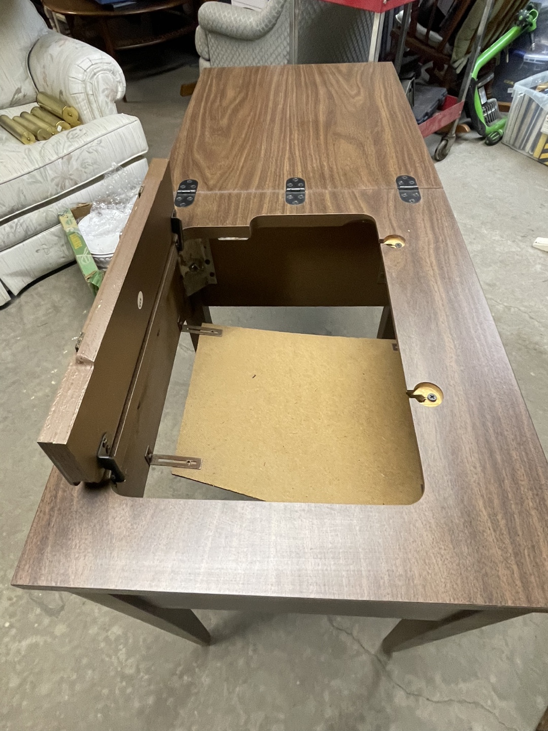 Vintage Sewing Table - wood veneer - photo 3