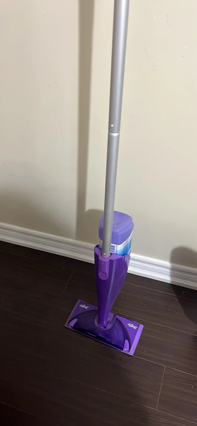 Swiffer WetJet Mop thumbnail