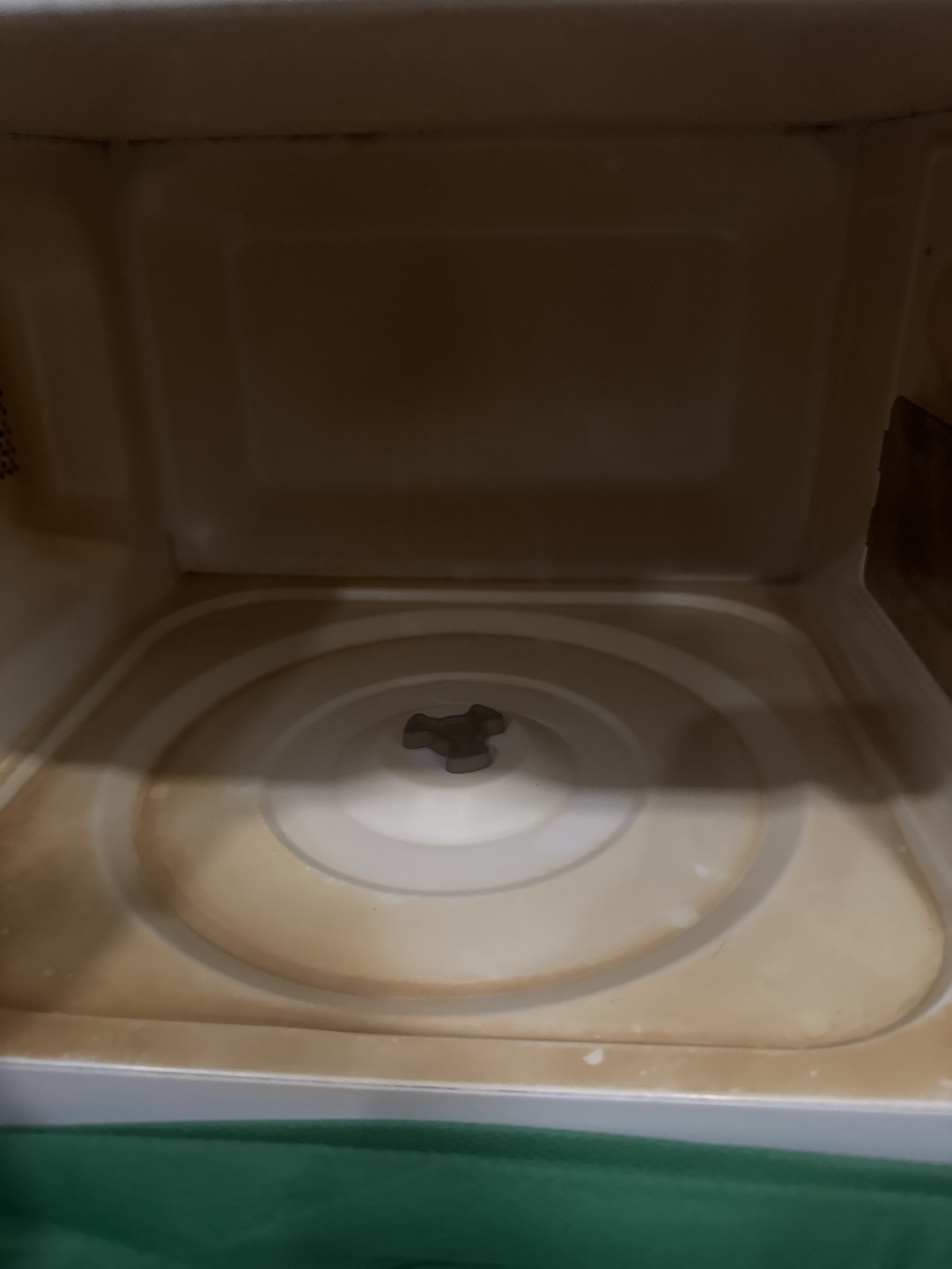 Hamilton Beach Microwave - photo 2