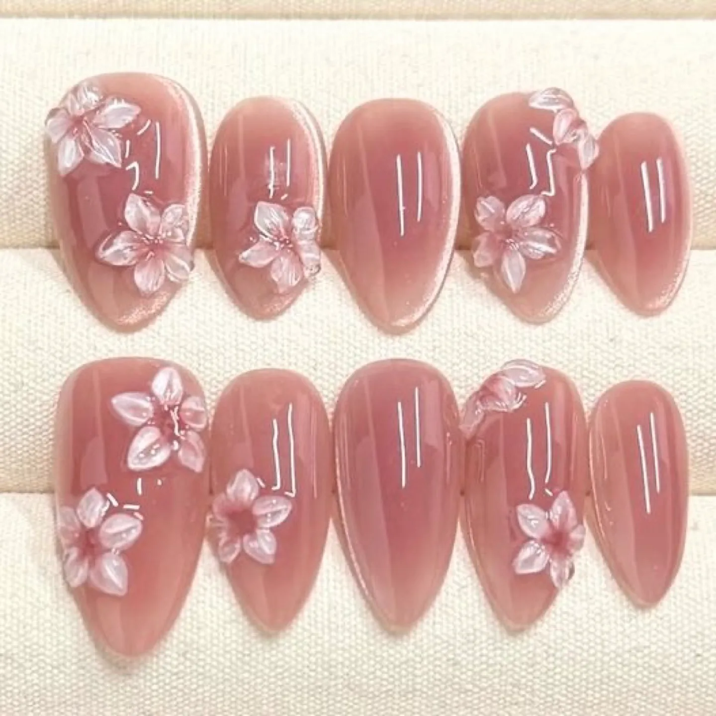 Press-On Nails - Almond Shape, Floral Design thumbnail