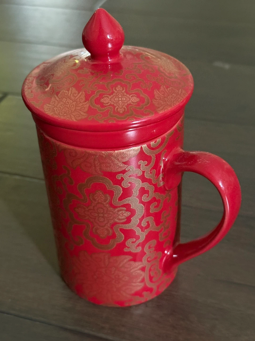 Pottery Barn Chinoise Red Tea Mug with Lid