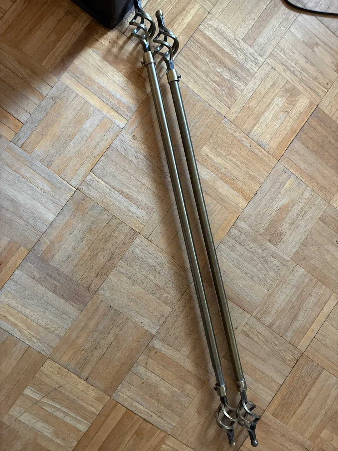 Vintage Brass Curtain Rod with Brackets 🥕 thumbnail