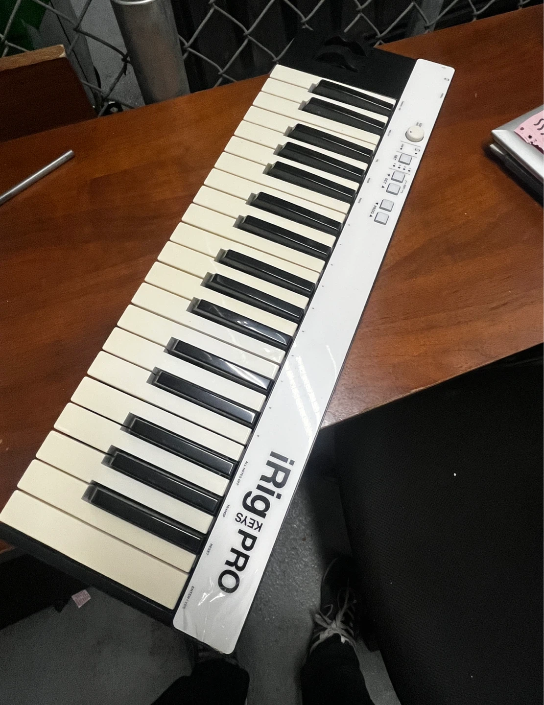 IK Multimedia iRig Keys Pro Keyboard - photo 2