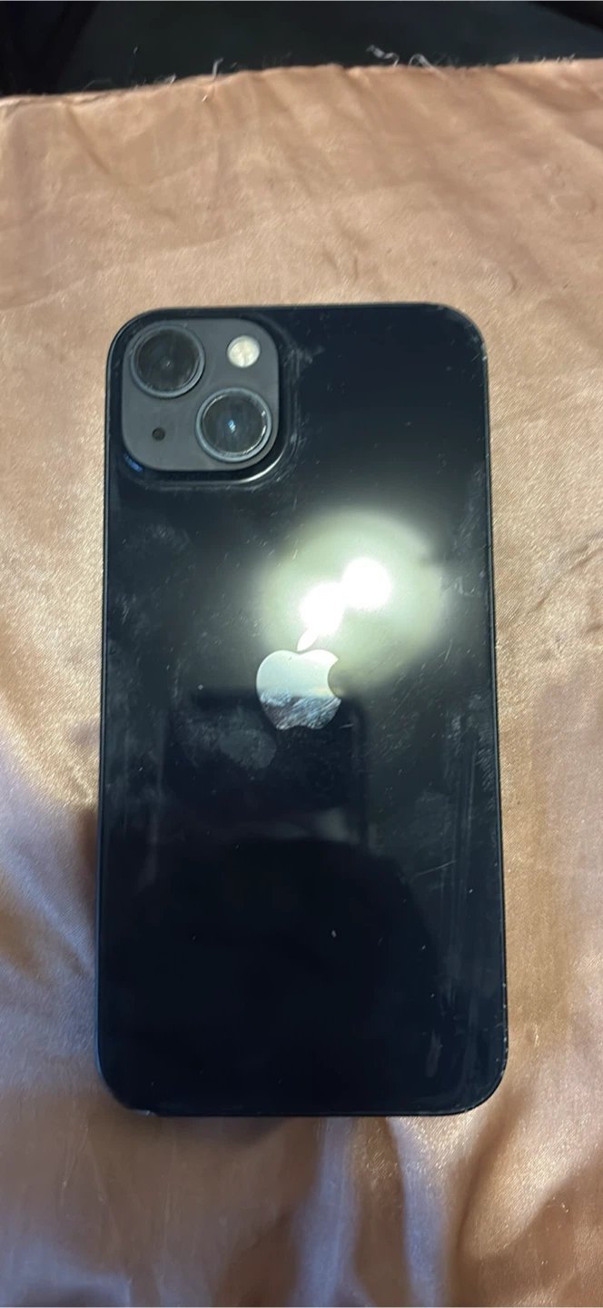 iPhone 13 - Some Damage - photo 3