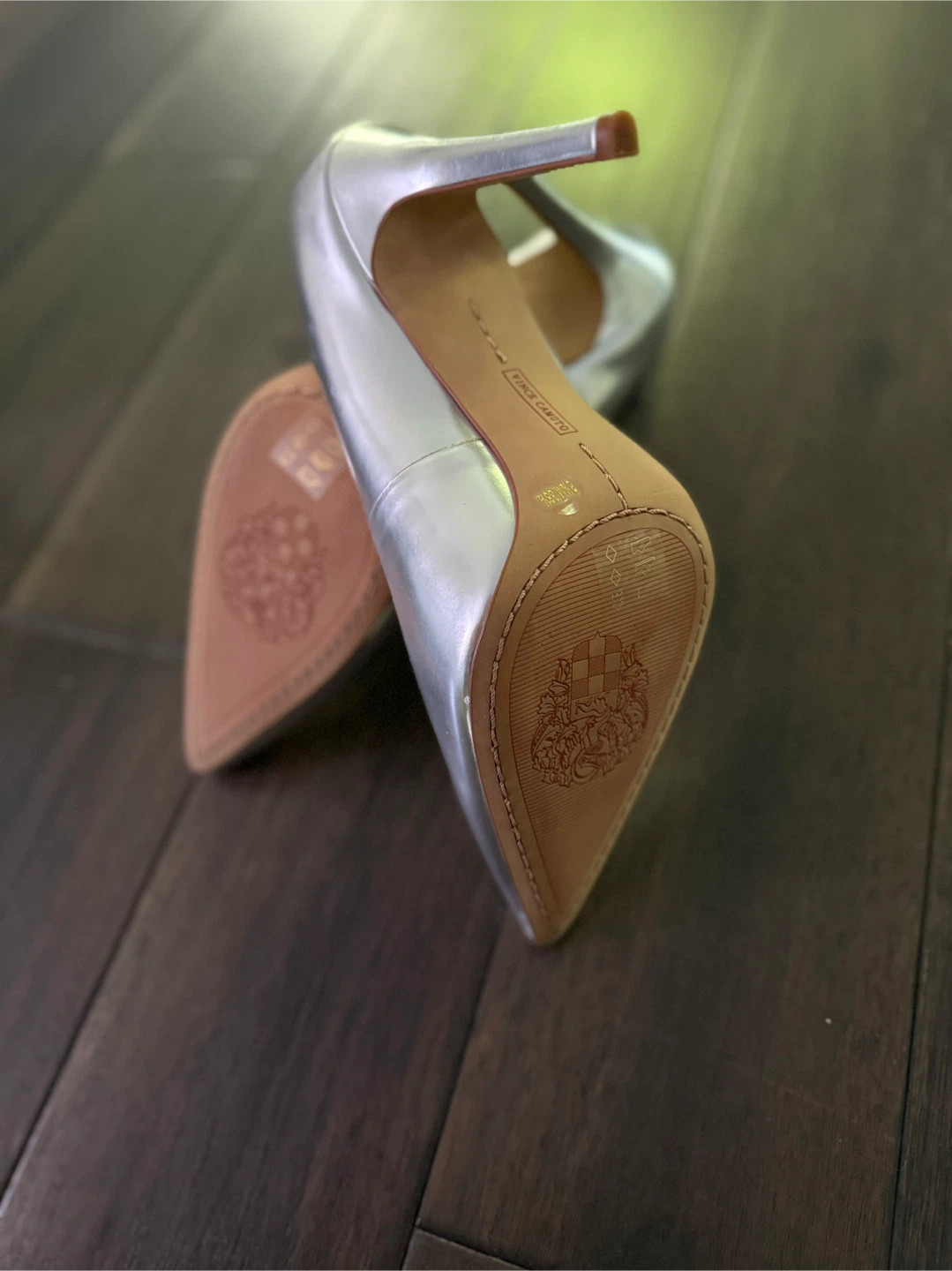 Vince Camuto Silver Heels, size 8.5 - photo 3