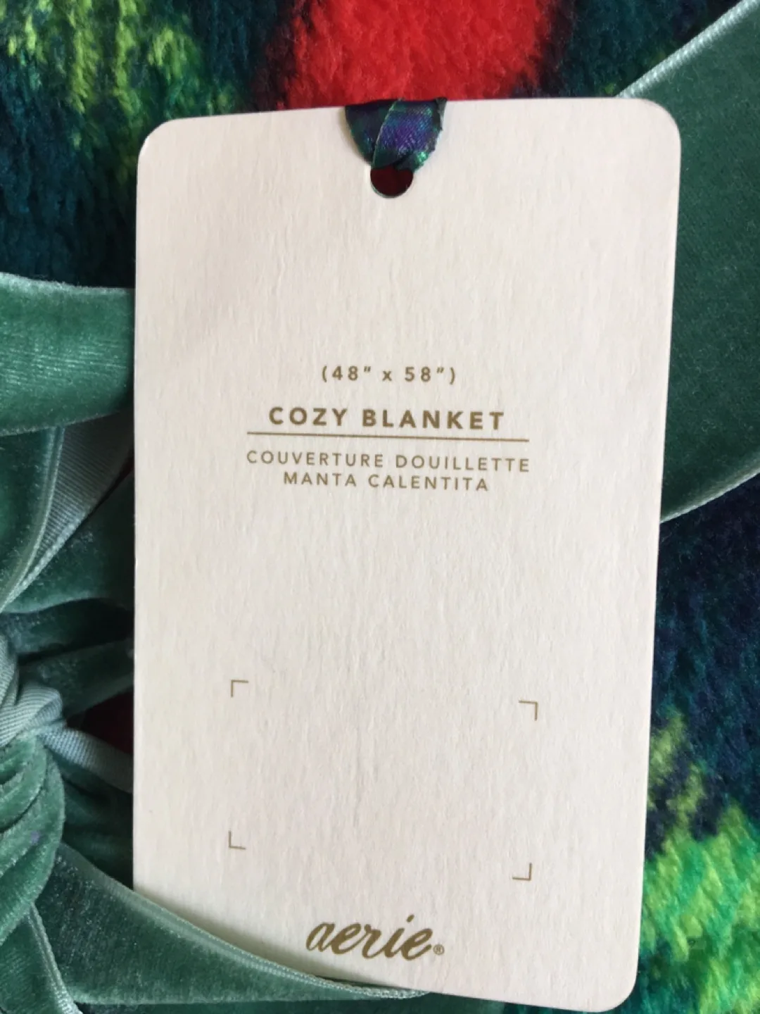 Aerie Cozy Blanket (48" x 58") image indicator(3)