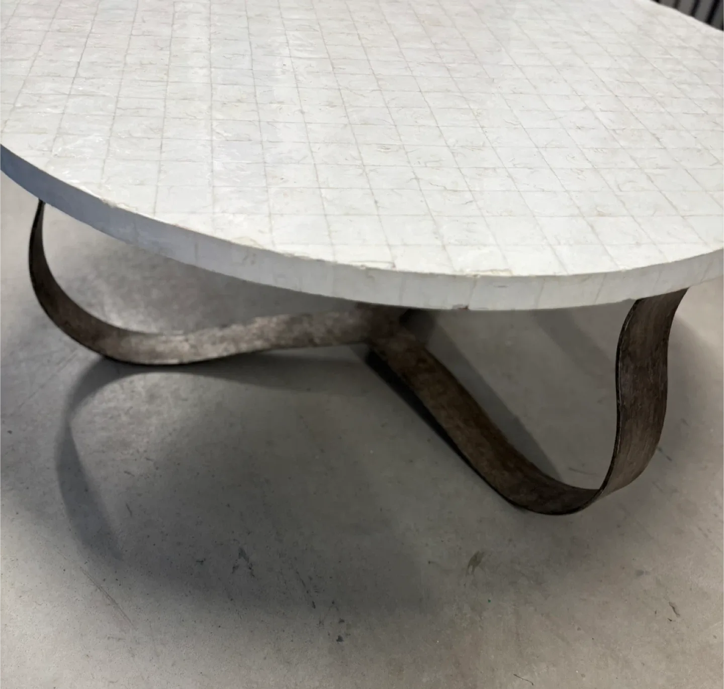Coffee / Cocktail Table thumbnail