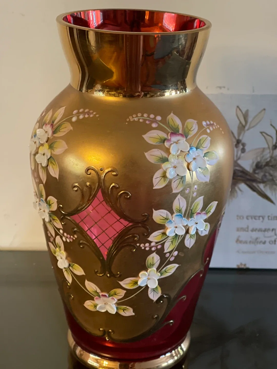 Gold & Red Decorative Vase image indicator(4)