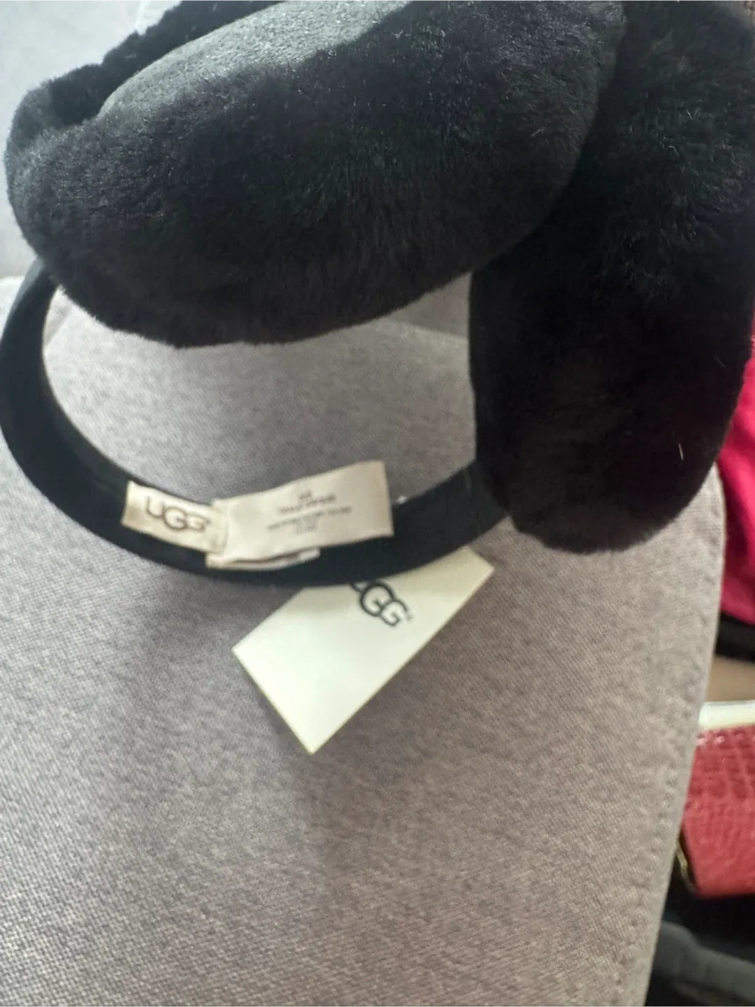 UGG Black Earmuffs - One Size image indicator(3)