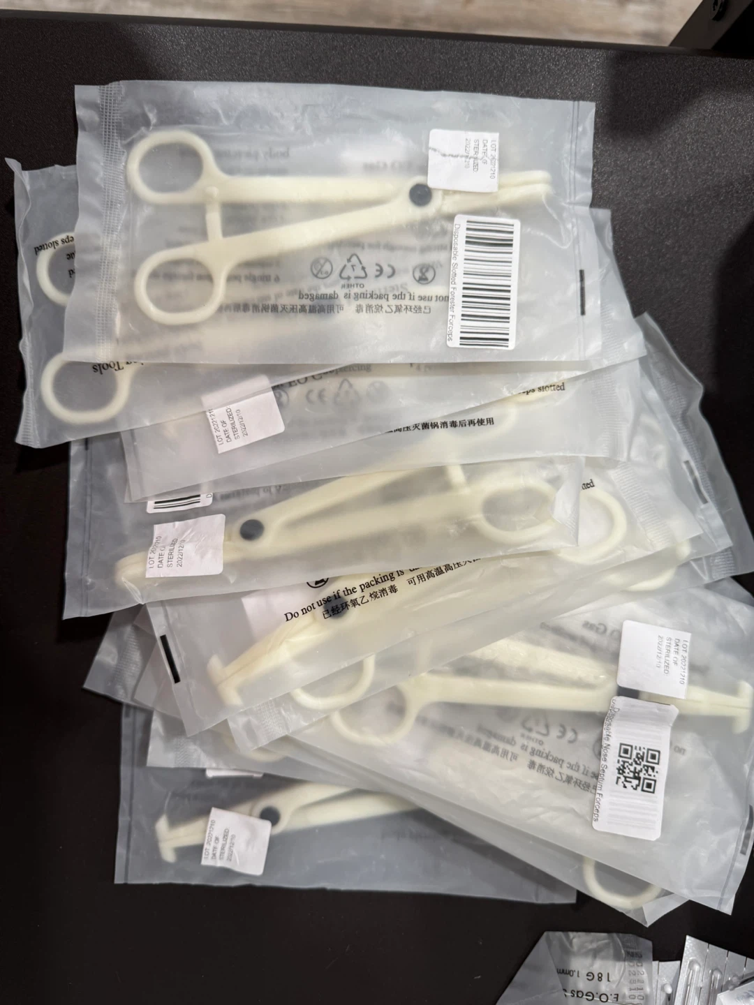 Material for piercing - photo 3