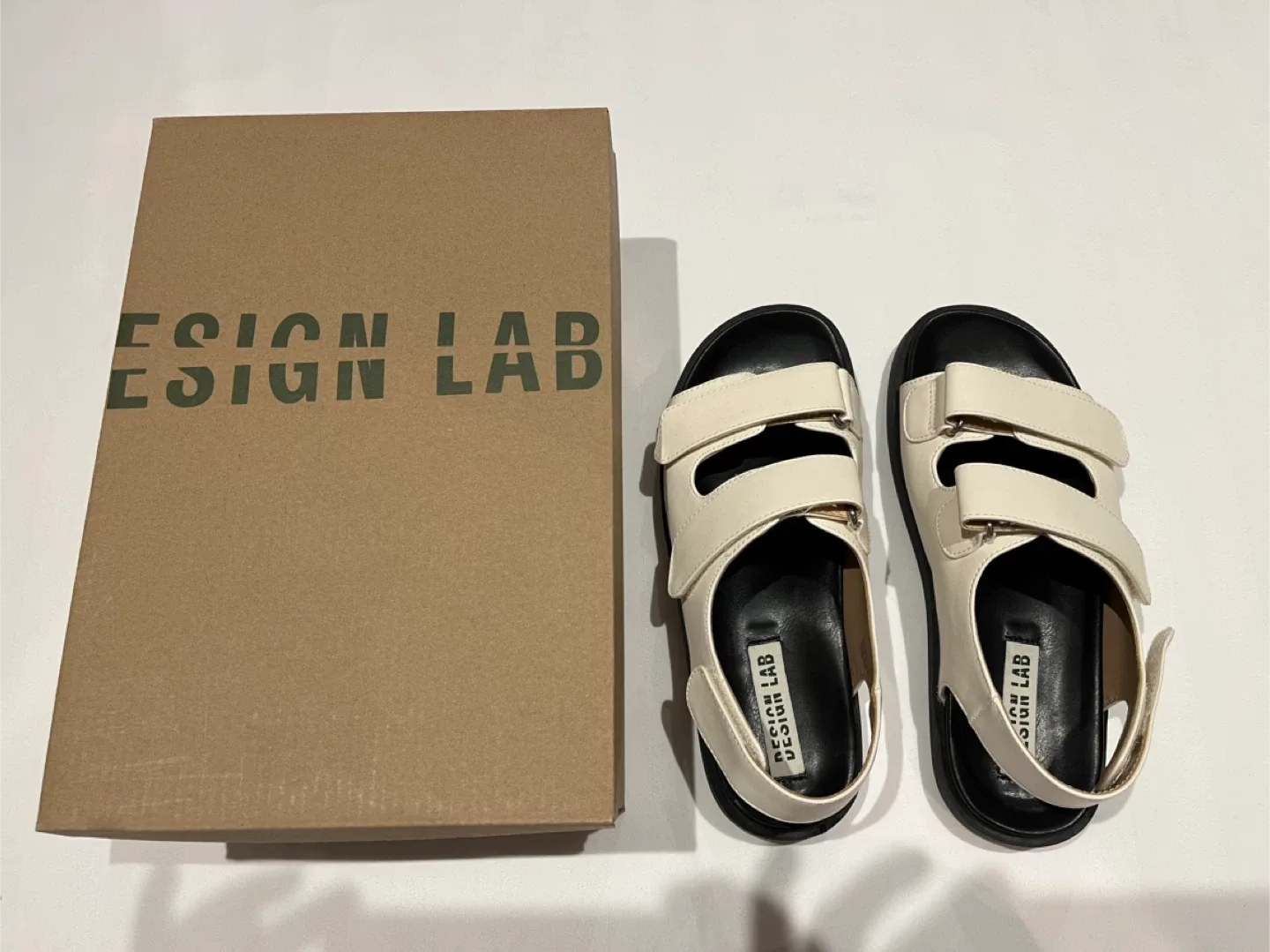 NEW DESIGN LAB Cream Sandals with Box - W7🥕- W7 image indicator(3)