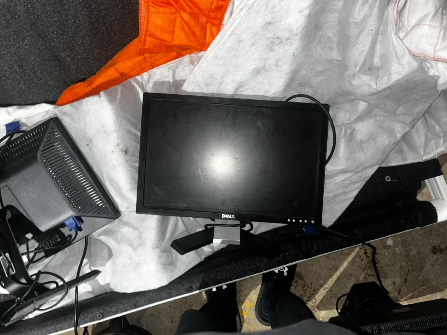 Dell LCD Monitor thumbnail