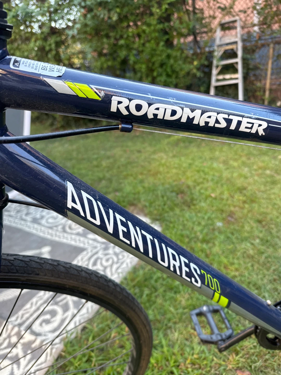 Roadmaster Adventures 700 Bike - photo 3