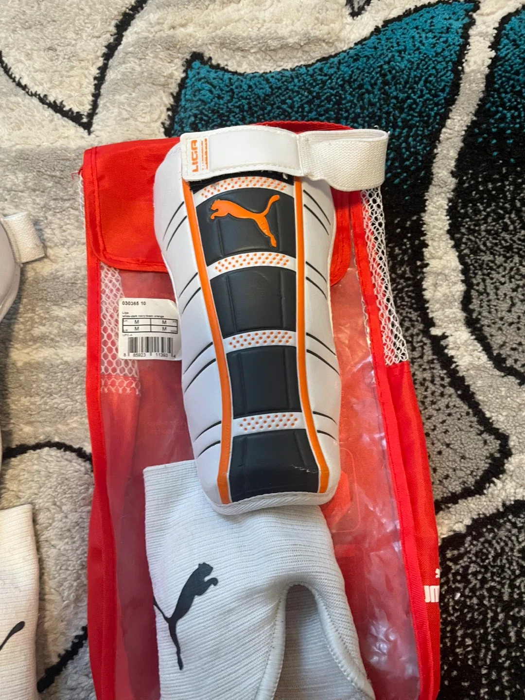 Puma Liga Shin Guards - White/Orange, Size M 😀 image indicator(3)
