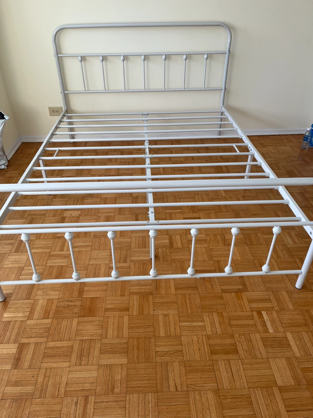 White Metal Bed Frame - Queen Size