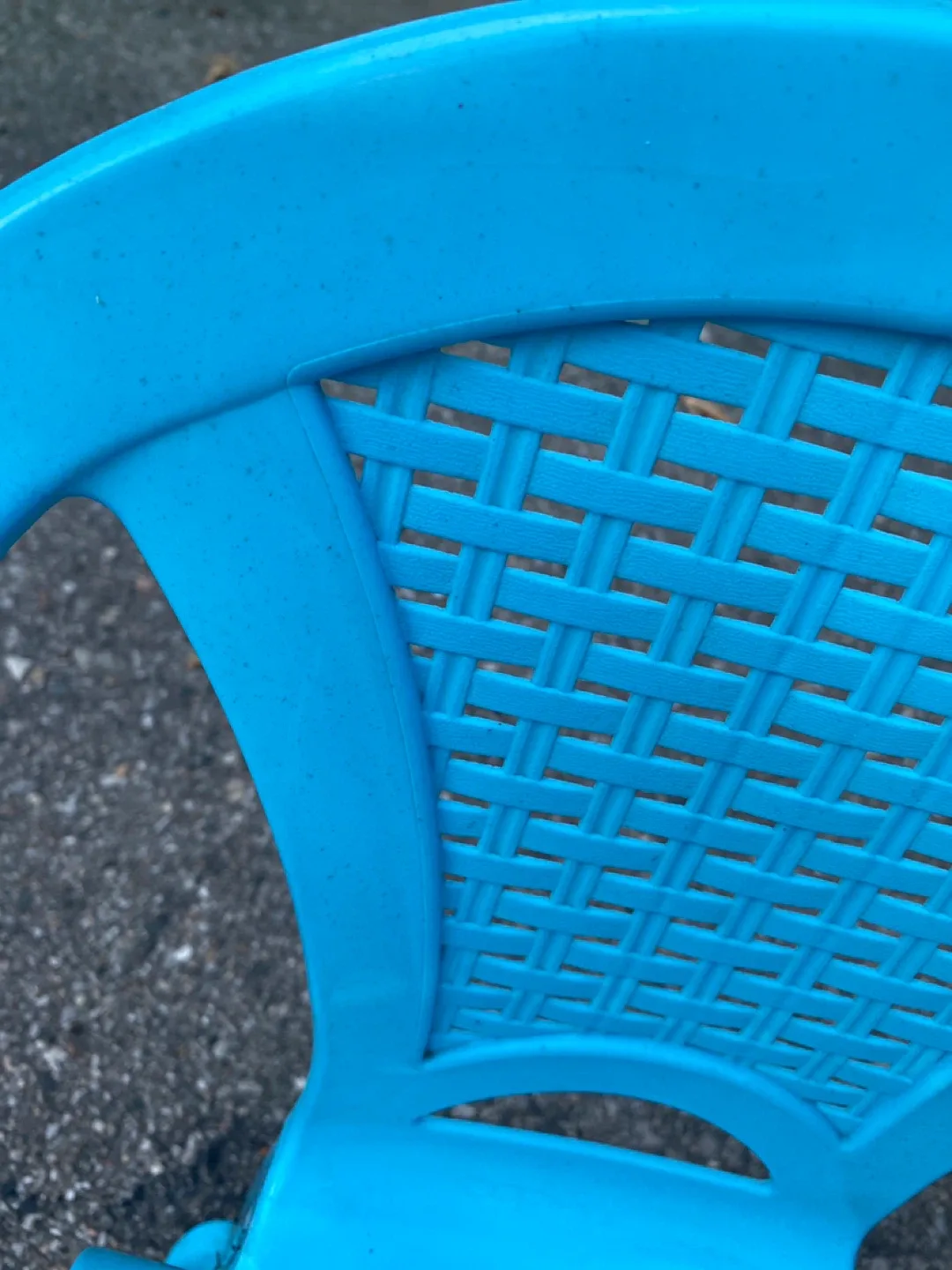 Blue Plastic Armchair 🥕 (For Kids) image indicator(2)