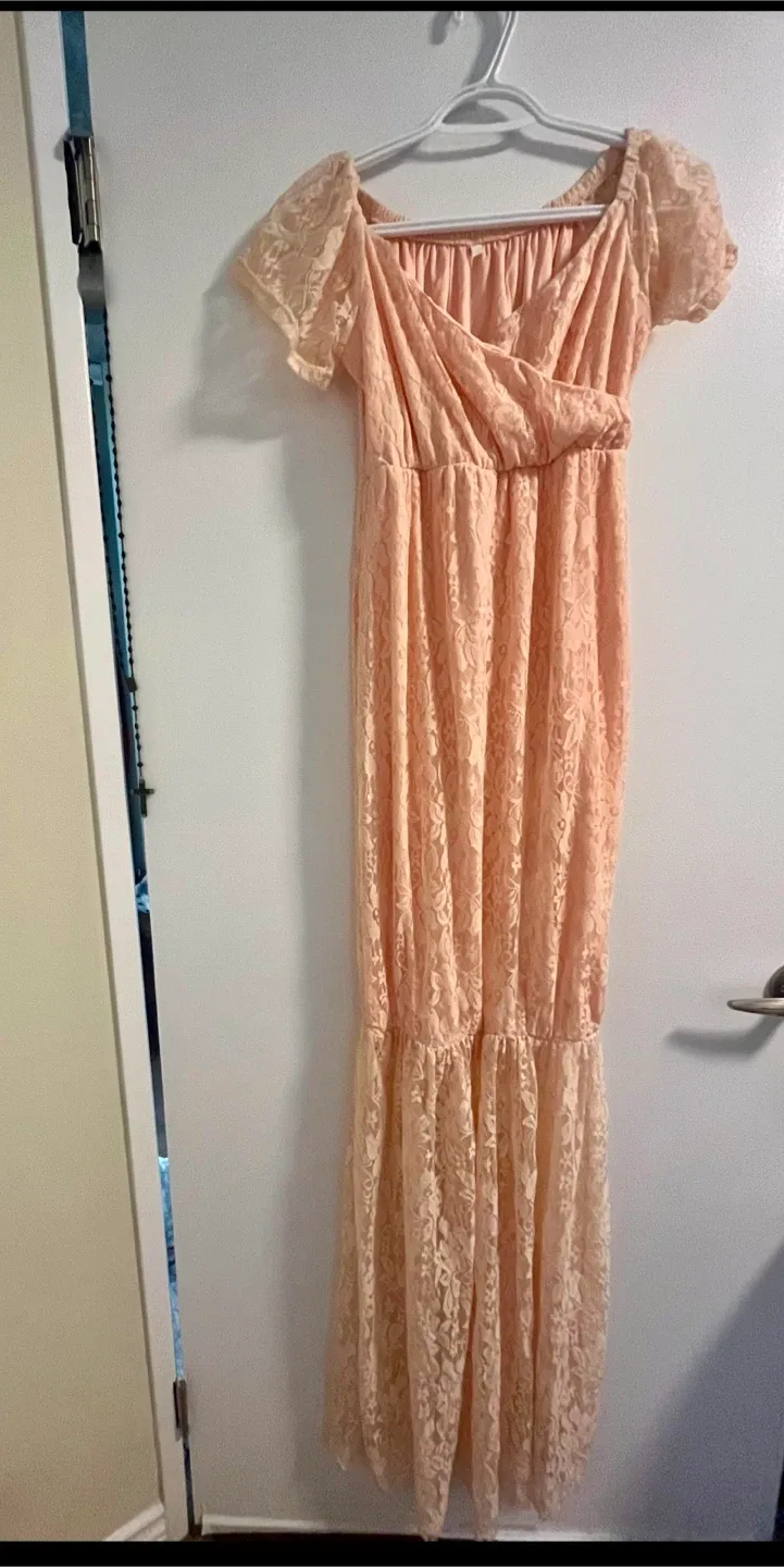 Peach Lace Maxi Dress Size Small to Large image indicator(3)