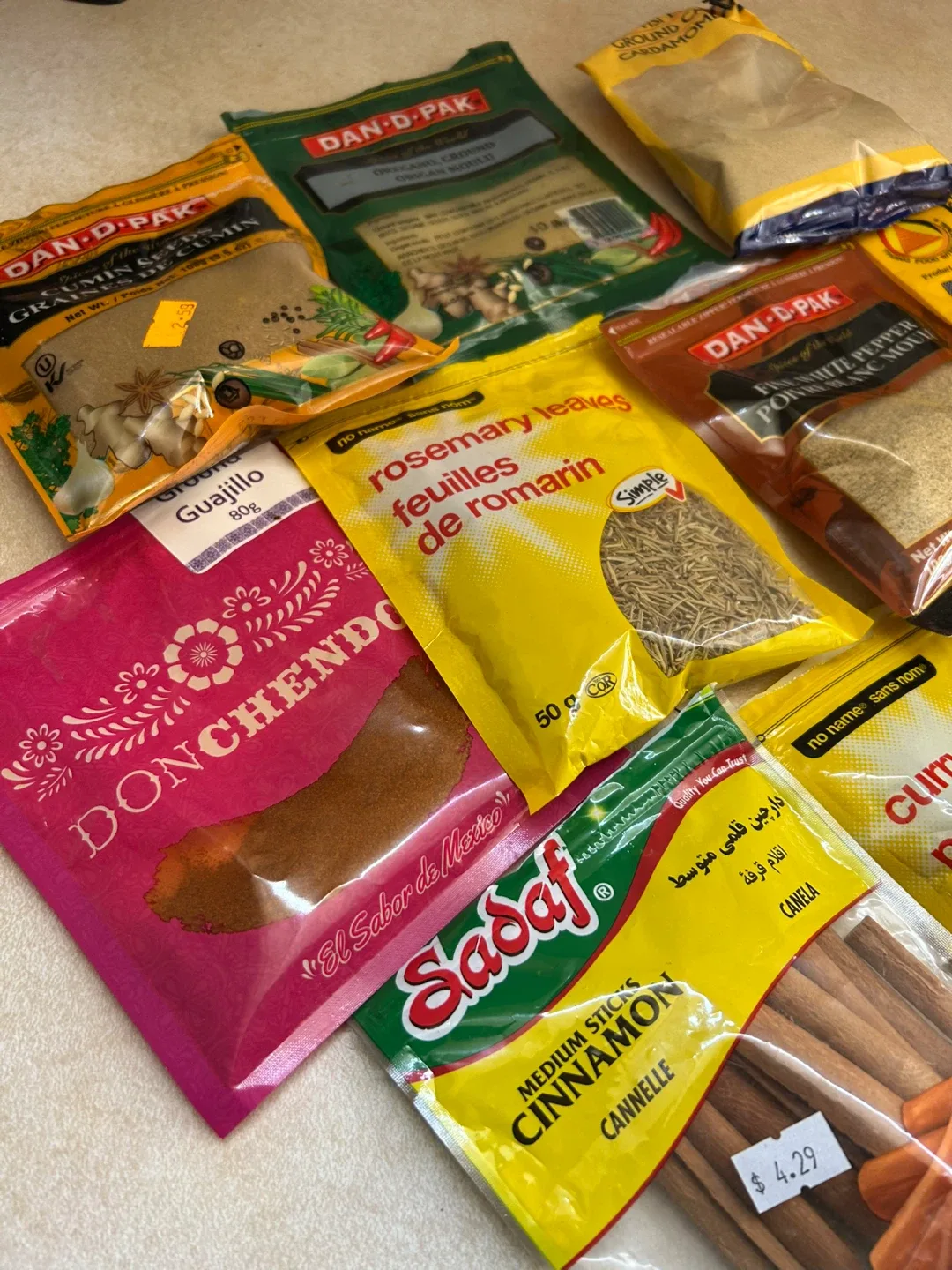 FREE Assorted Spice Packets - Dan-D-Pak, Sadaf, Simple image indicator(3)