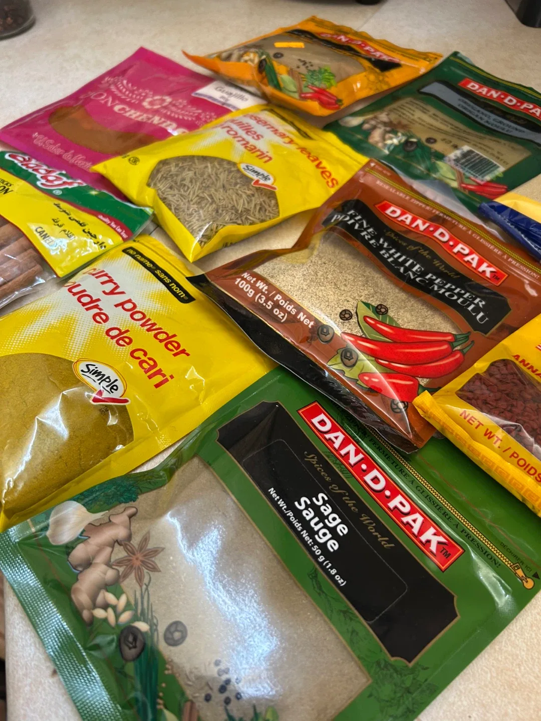 FREE Assorted Spice Packets - Dan-D-Pak, Sadaf, Simple image indicator(2)