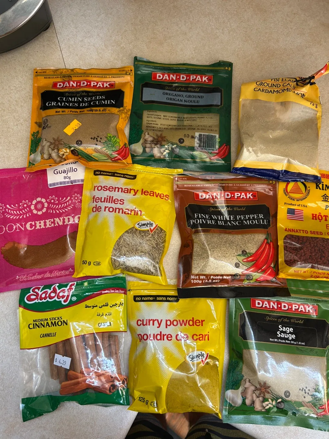 FREE Assorted Spice Packets - Dan-D-Pak, Sadaf, Simple thumbnail