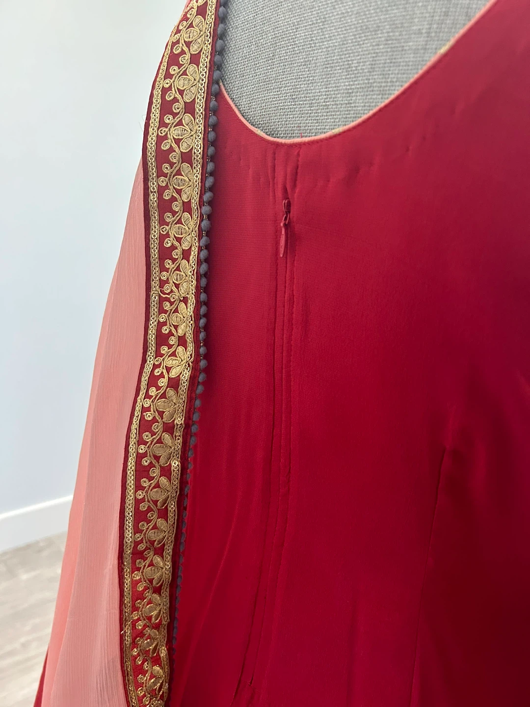 Red Embroidered Salwar Kameez - photo 5