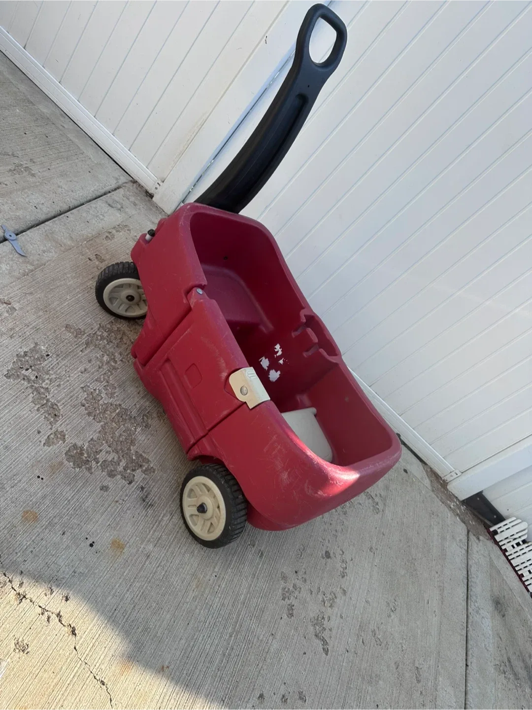 Little Tikes Red Wagon