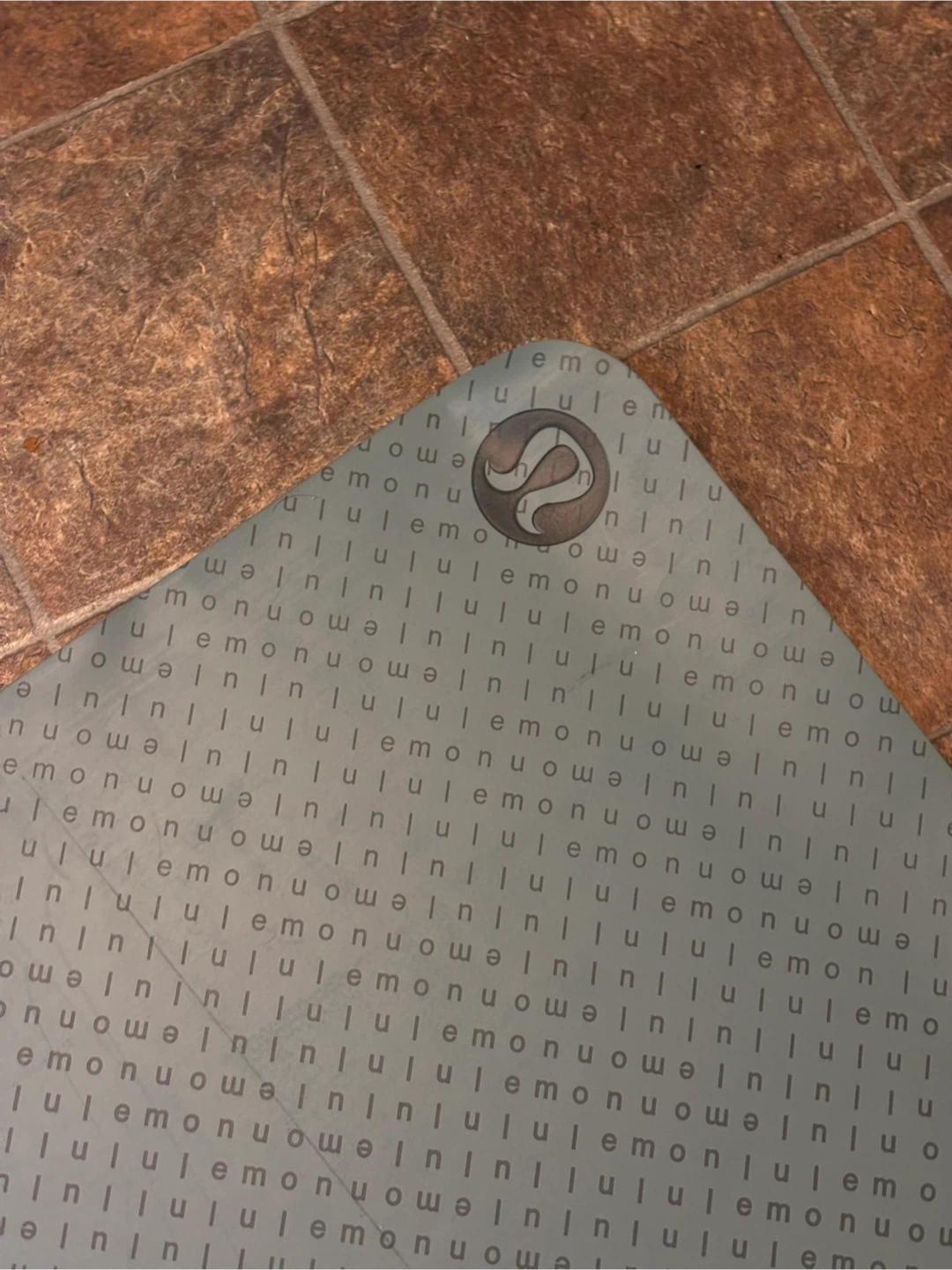 Lululemon Yoga mat 5mm