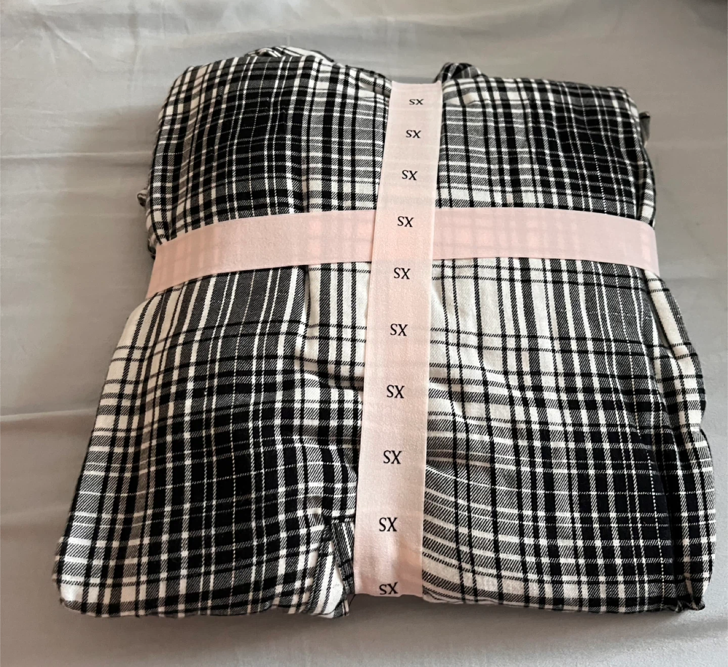 Victoria's Secret Flannel Pyjama Set, XS - photo 2