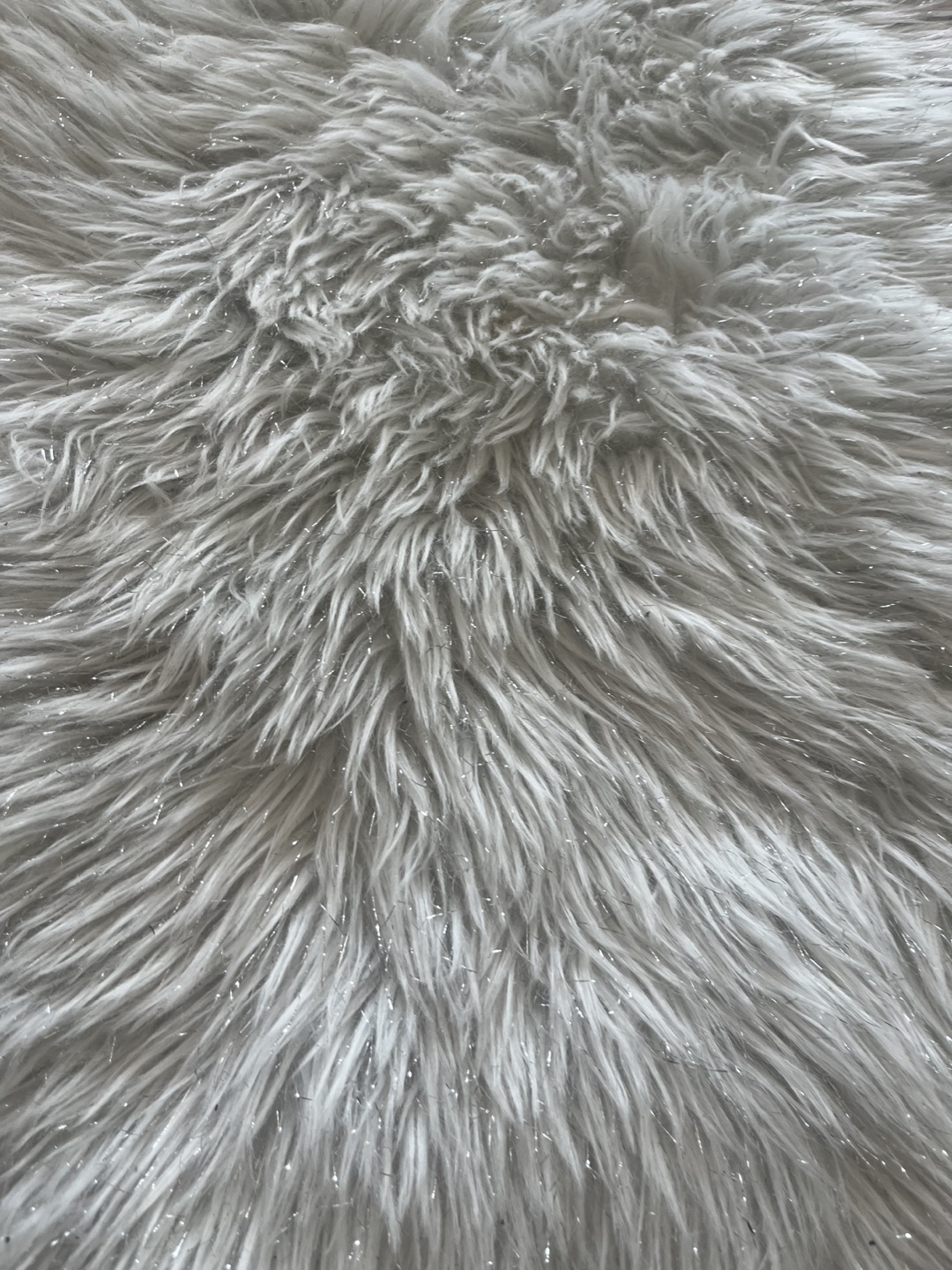White Faux Sheepskin Rug - photo 4