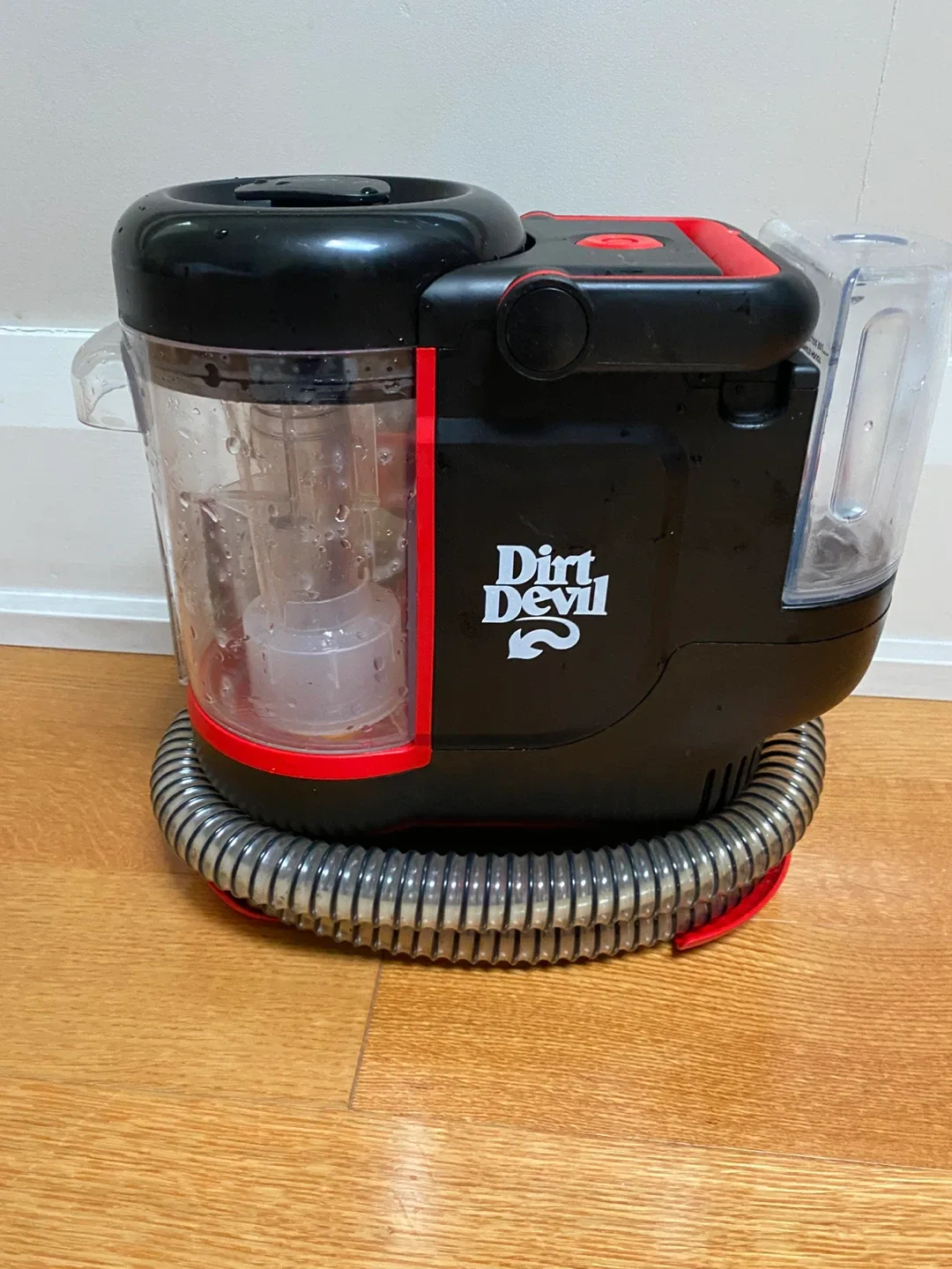 Dirt Devil Portable Carpet & Spot Cleaner image indicator(3)