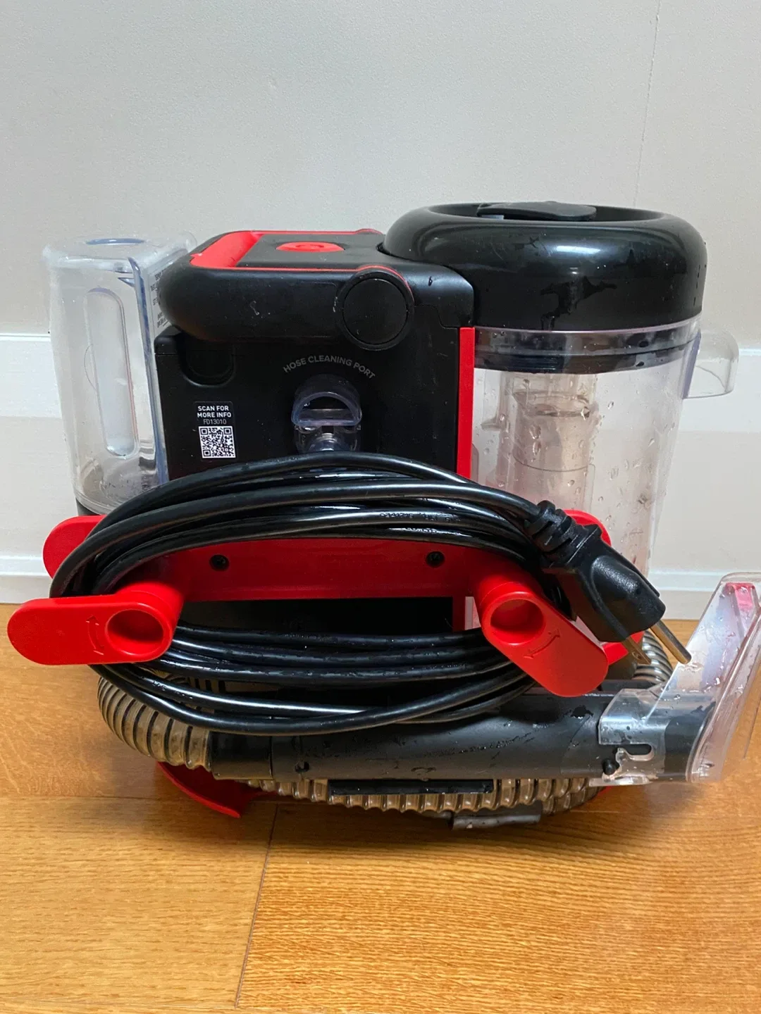 Dirt Devil Portable Carpet & Spot Cleaner image indicator(2)