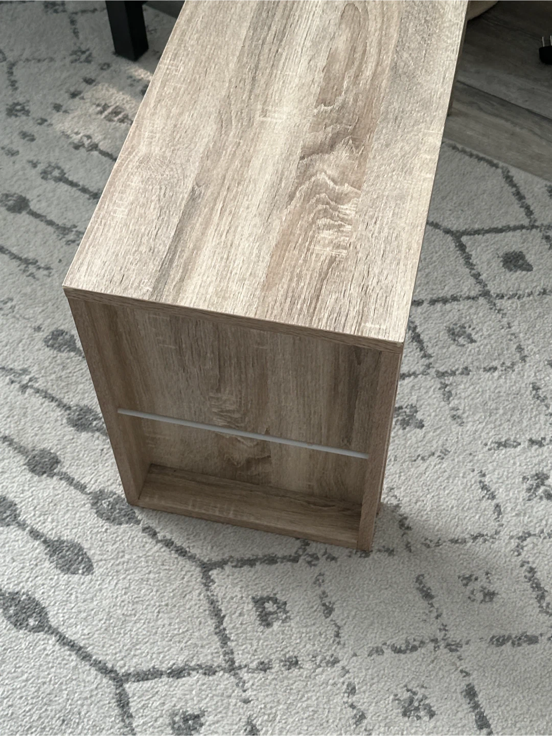 Wood-look Side Table - photo 2