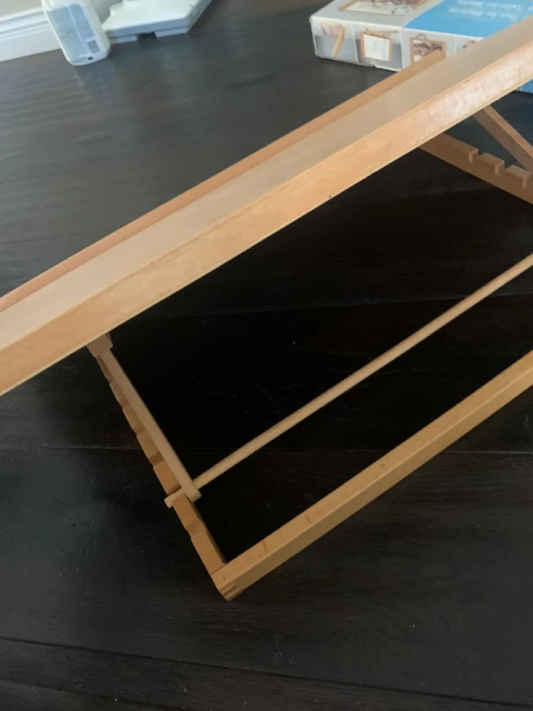 Artist's Loft All Media Flat Surface Easel image indicator(5)