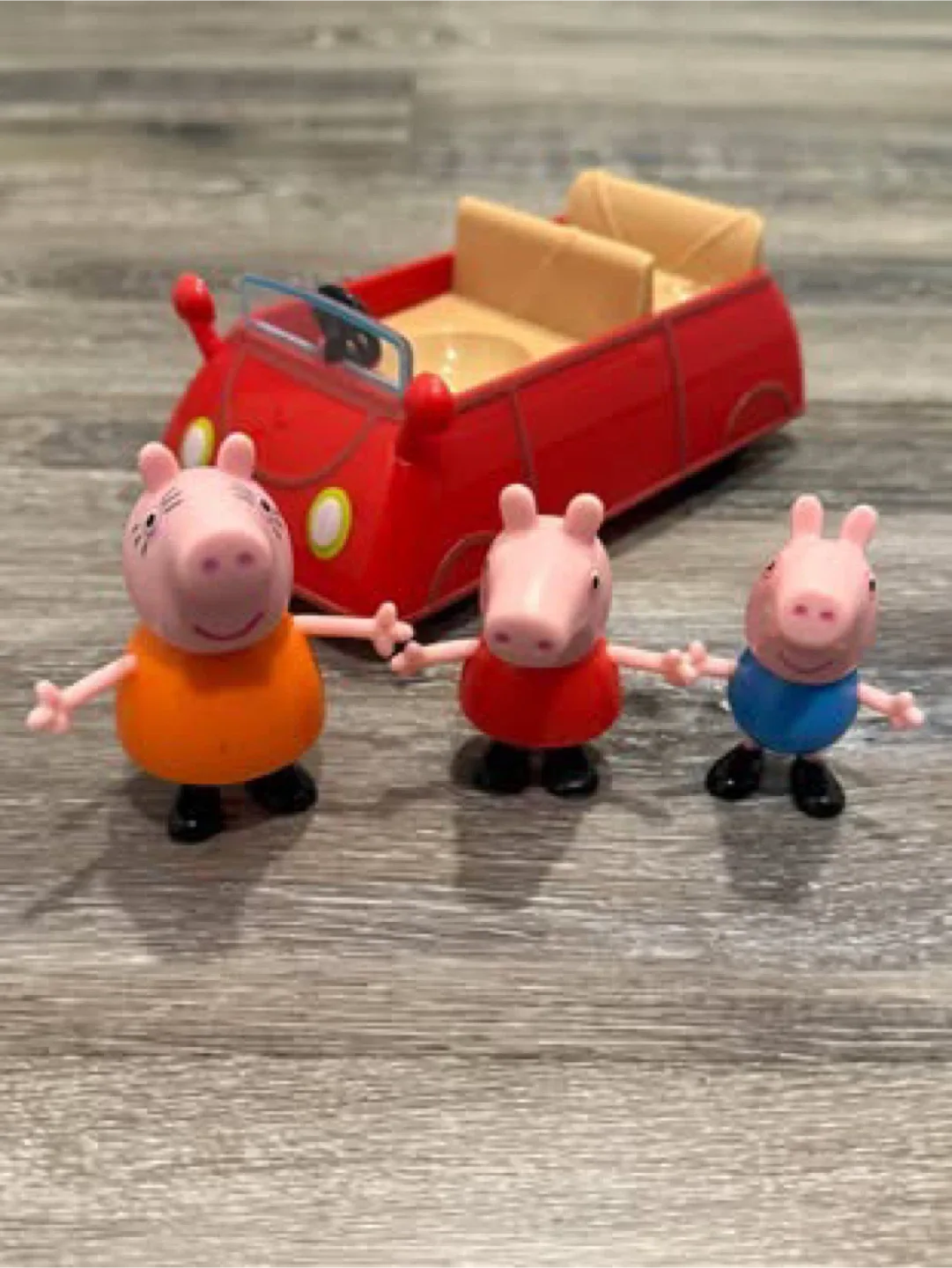Peppa Pig Family Car Toy with Mommy Peppa & George thumbnail