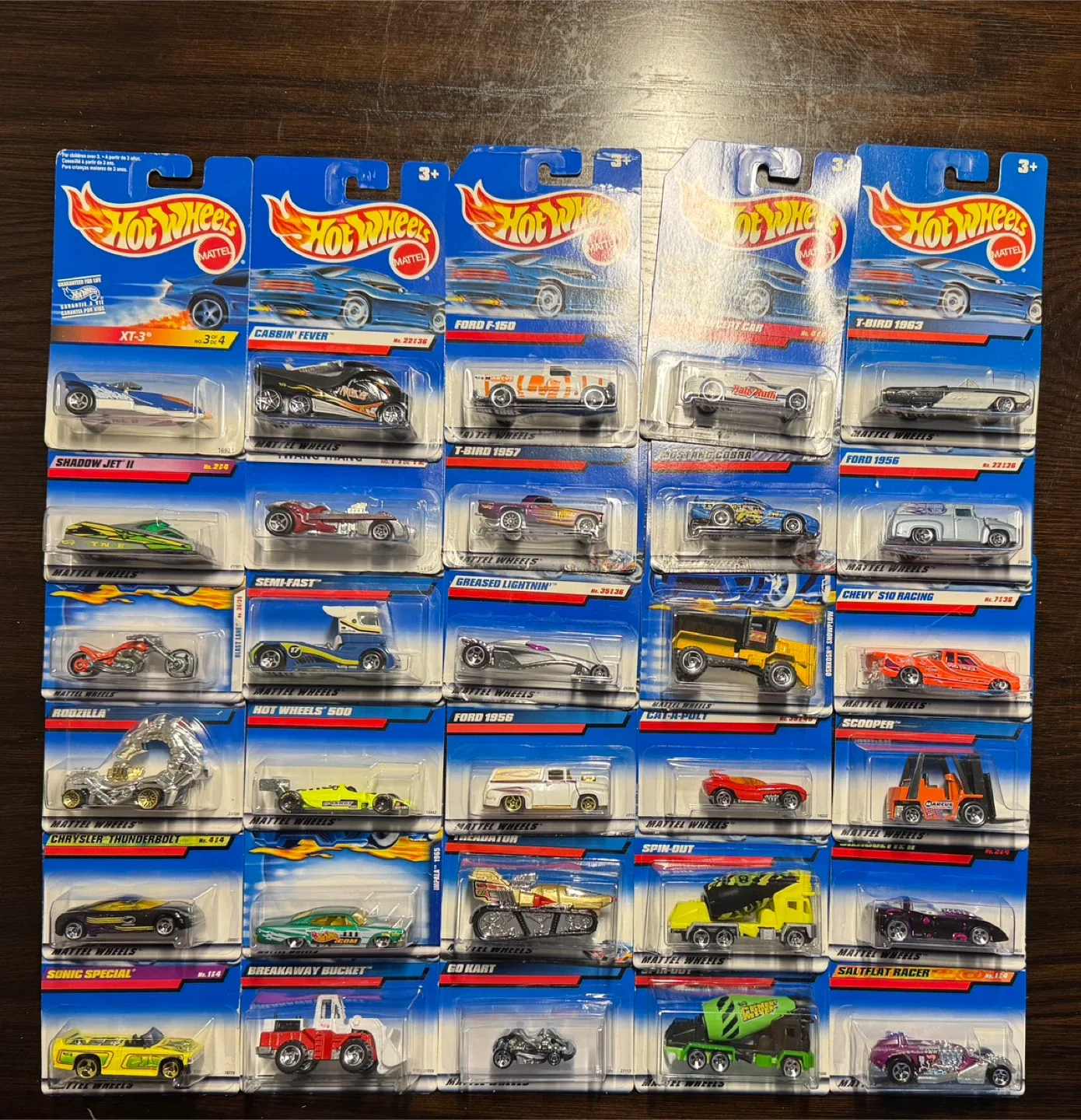 Hot Wheels Diecast Cars Collection image indicator(5)