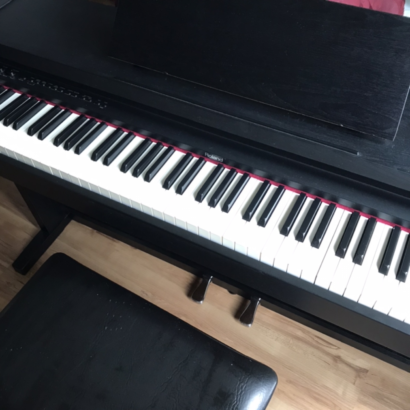 Roland Digital Piano with Bench, Digital Metronome & Manual - photo 2