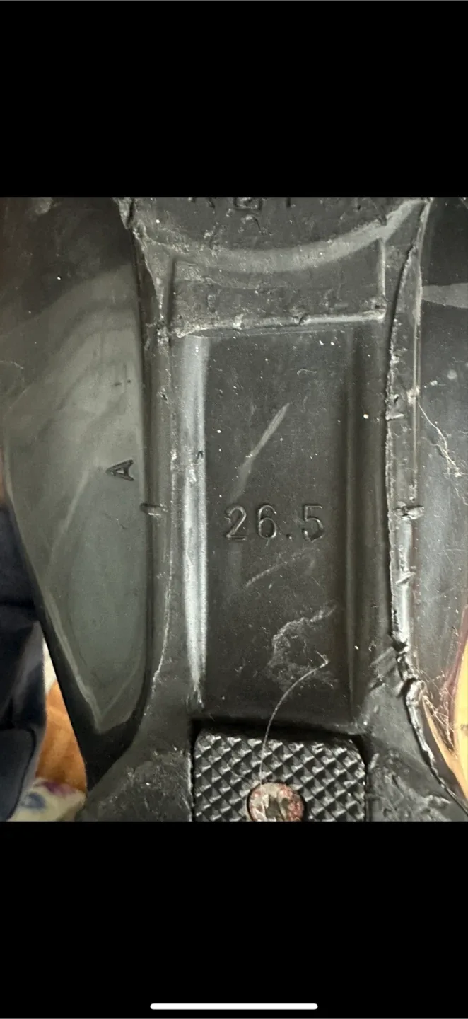 Roxy Ski Boots - Size 26.5 image indicator(3)