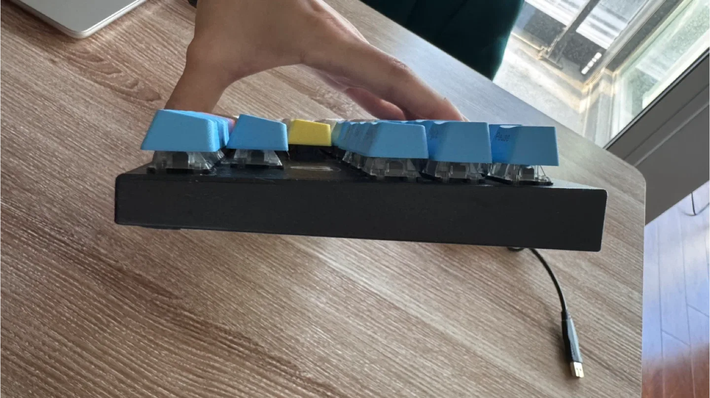 Customized Mechanical Keyboard image indicator(2)