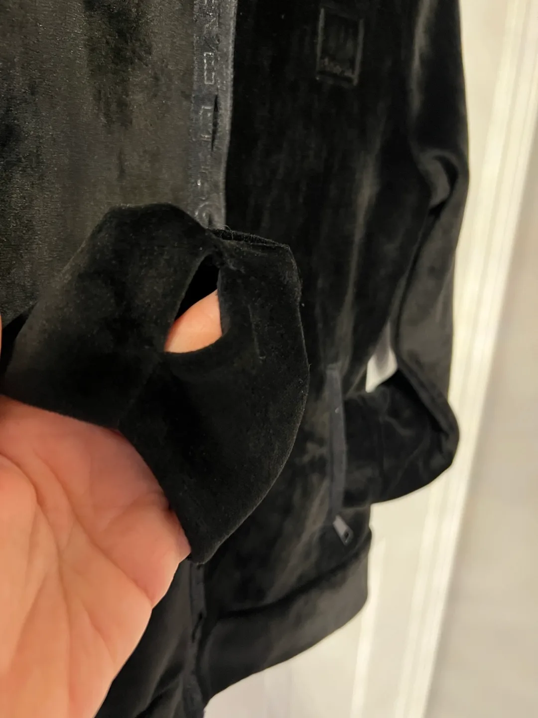 Bench Black Velour Jacket - Size S image indicator(2)