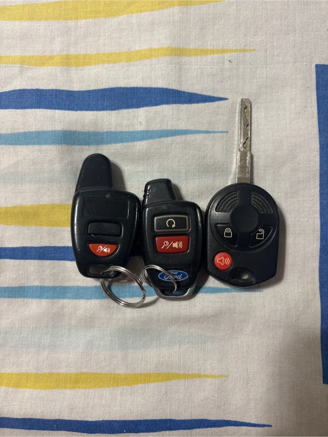 Ford  2016 Car Key & Remotes thumbnail